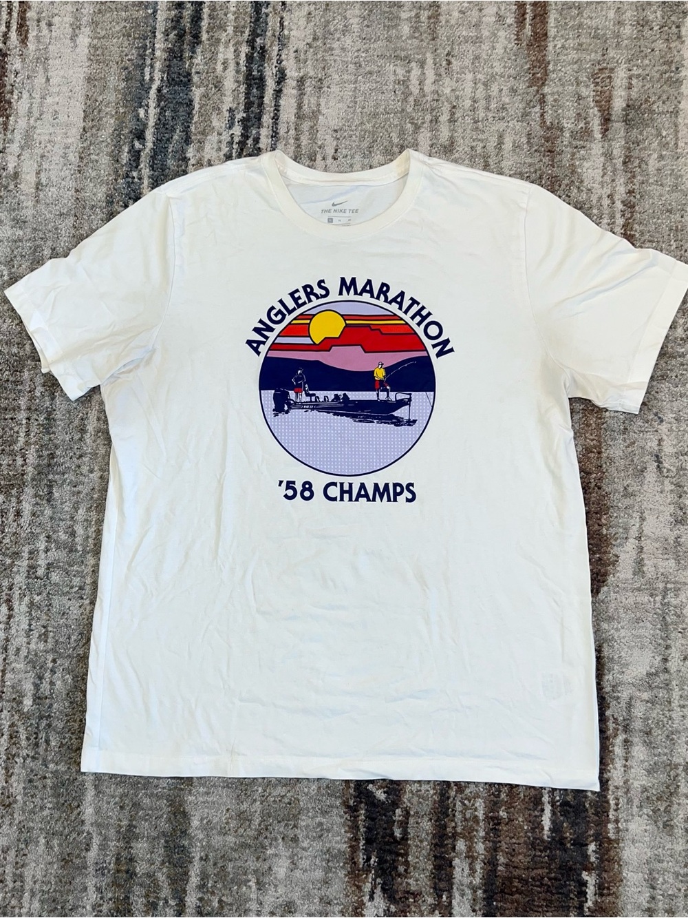 NIKE SB Anglers Marathon ‘58 Campions The Nike Tee T-Shirt
